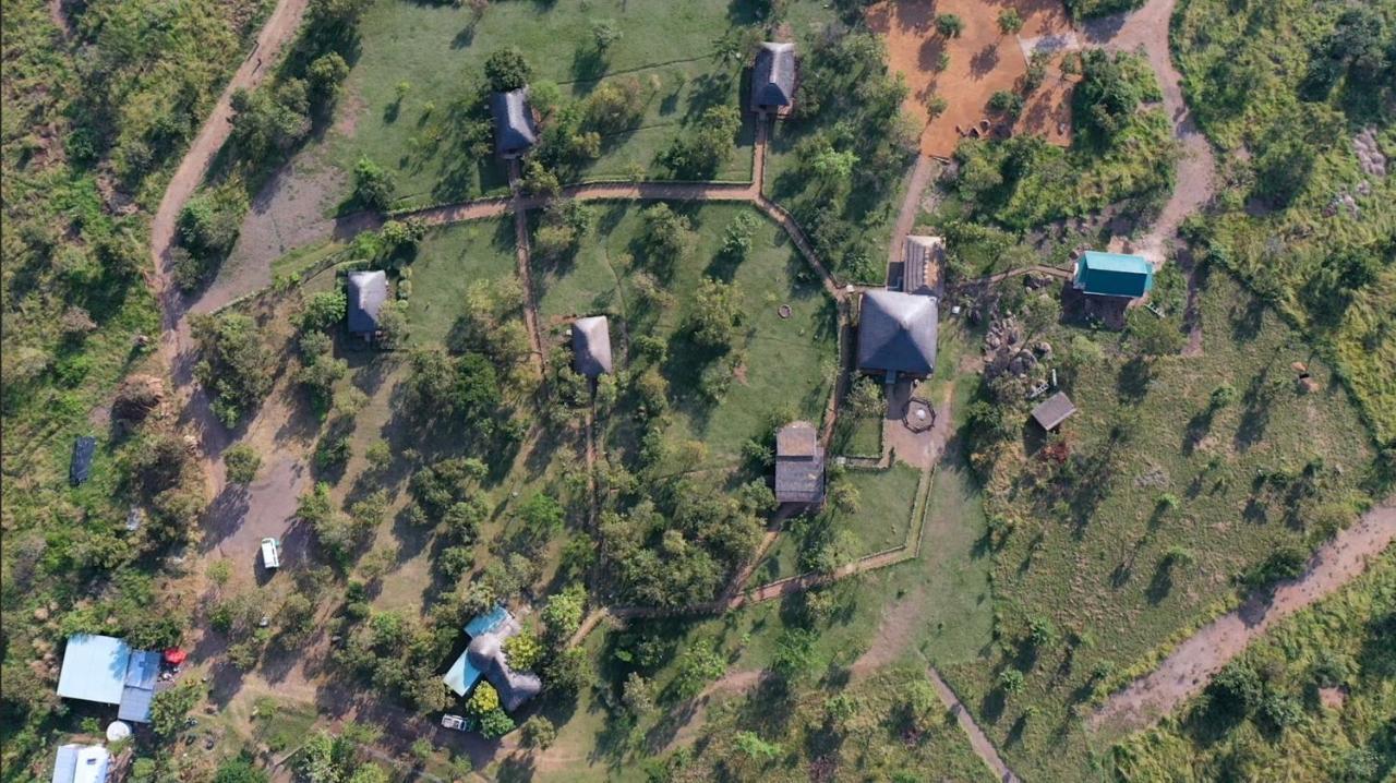 Mama Washindi Lodge Pakwach Exteriör bild
