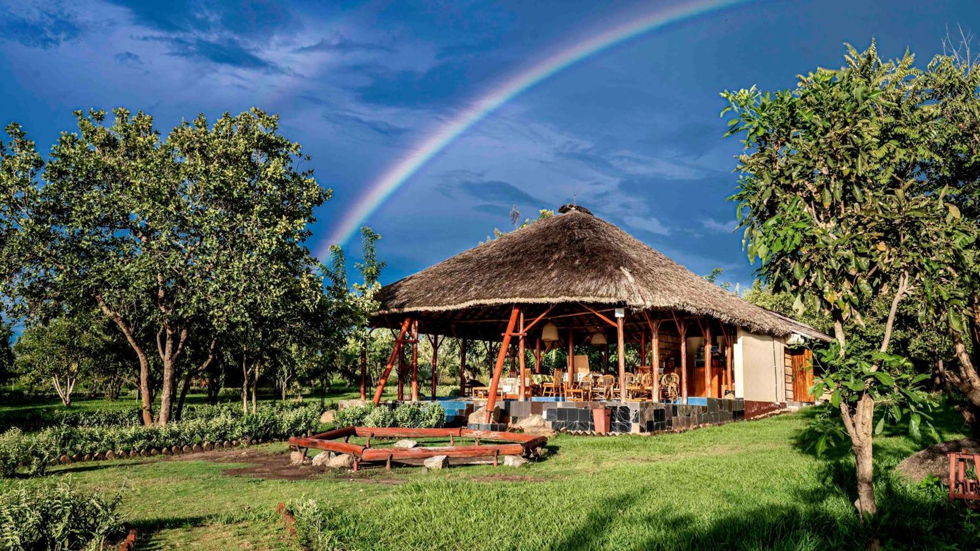 Mama Washindi Lodge Pakwach Exteriör bild
